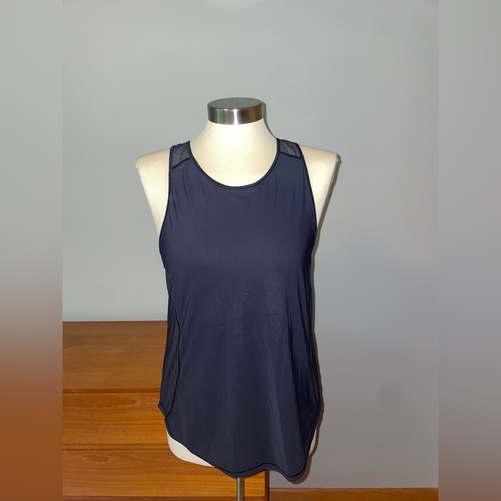 Lululemon Athletica black sculpt tank